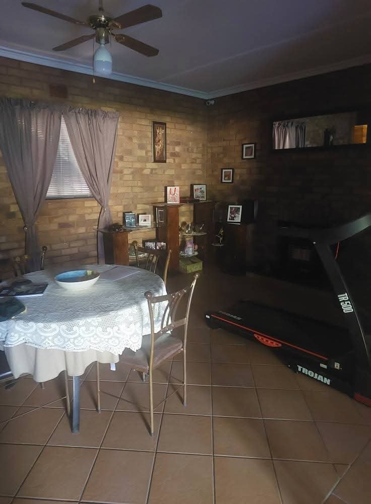 4 Bedroom Property for Sale in Orkney North West